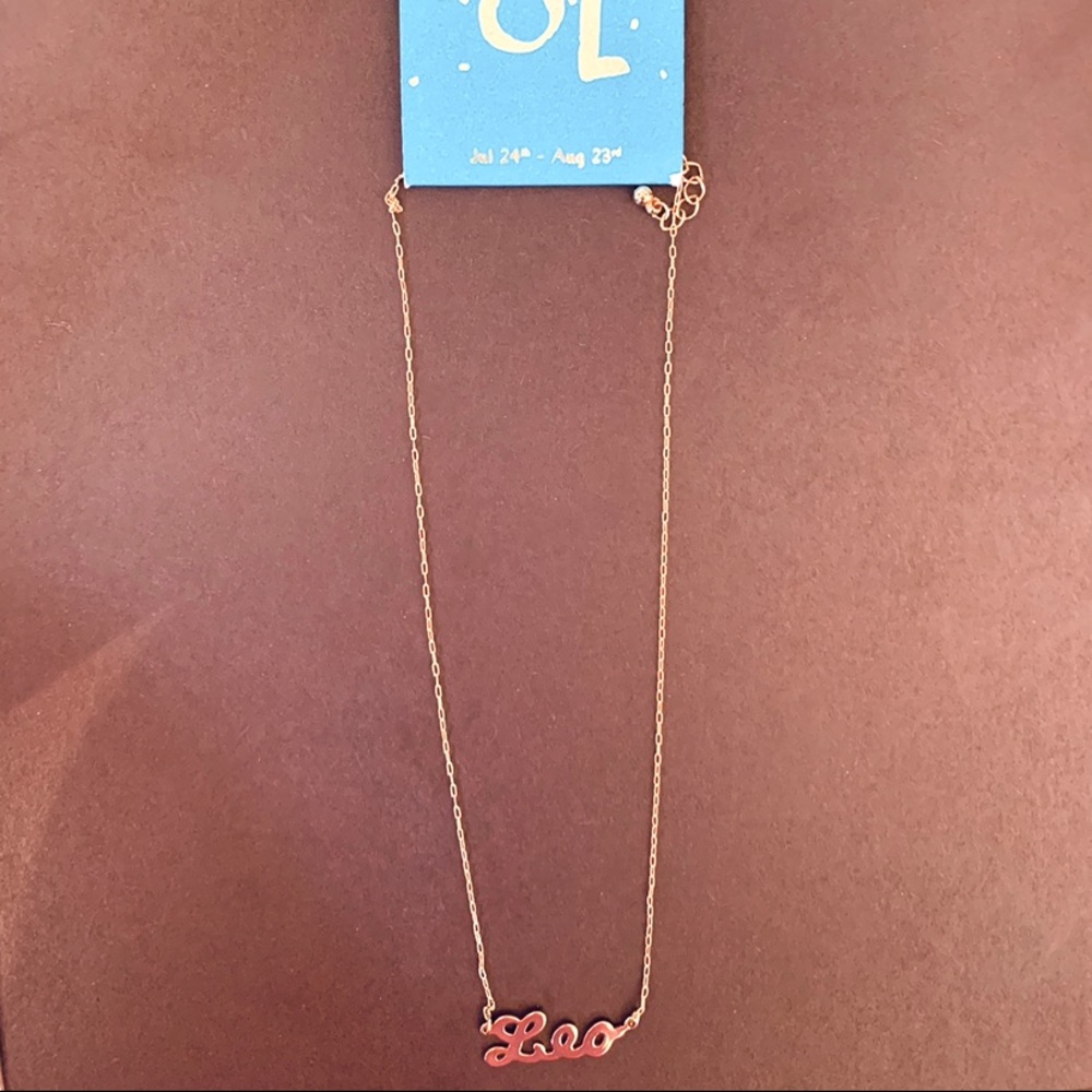 NWT Urban Outfitters Gold Leo Zodiac Necklace